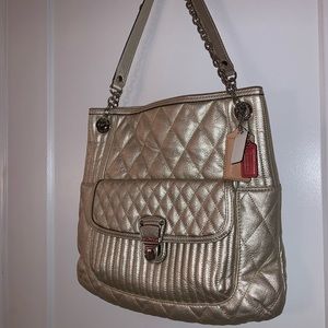 ❌ SOLD ❌ Vintage Coach shoulder bag